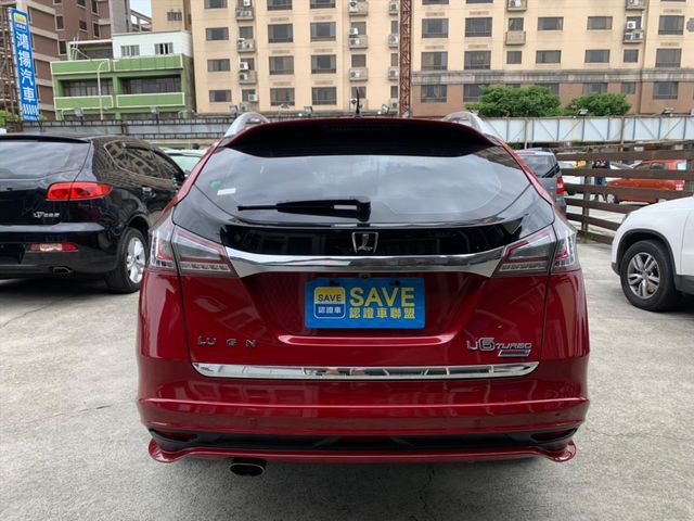 LUXGEN U6  第2張相片