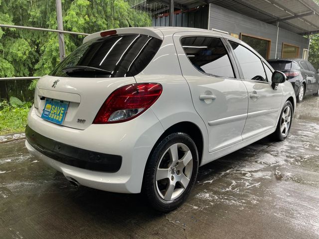 PEUGEOT 207  第4張相片