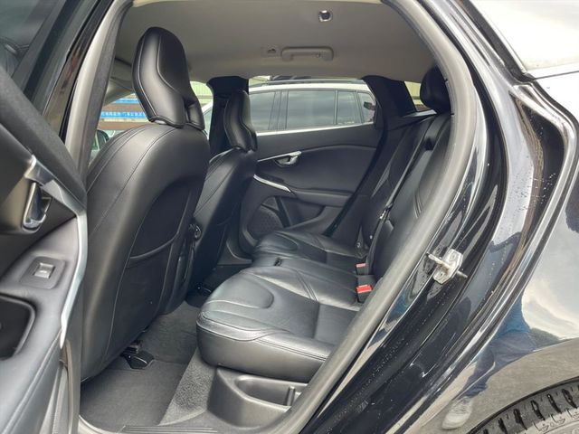 VOLVO V40  第6張相片