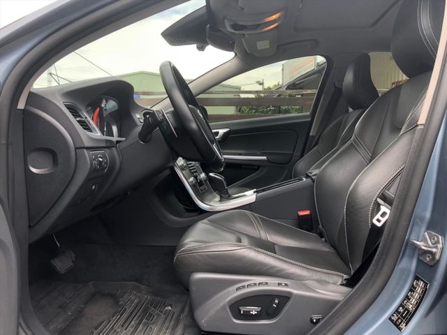 VOLVO S60  第4張相片