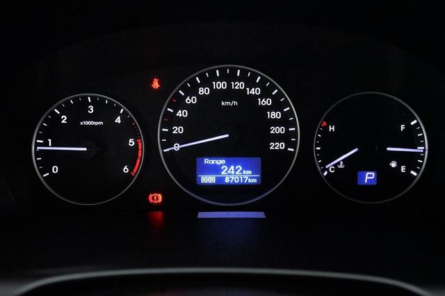 富祥汽車 柴油 八人座 倒車顯影 滑軌  第7張相片