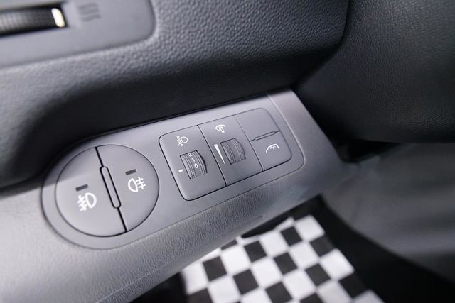 富祥汽車 柴油 八人座 倒車顯影 滑軌  第19張相片