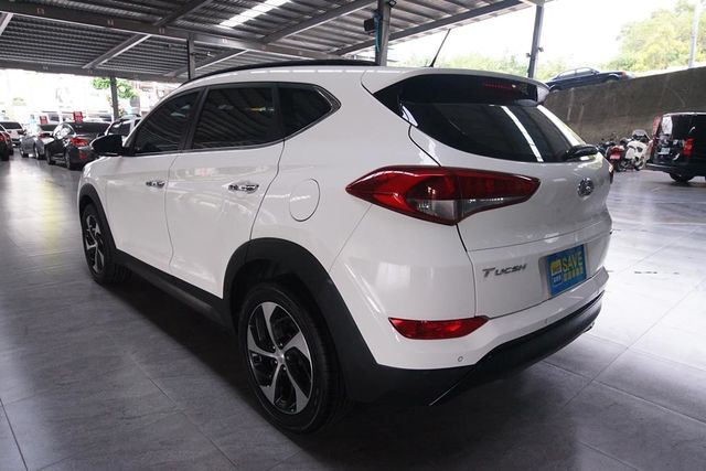 富祥汽車 柴油 全景天窗  第22張相片