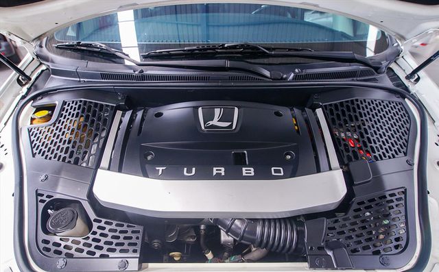 富祥汽車 頂級旗艦七人座MPV  第3張相片