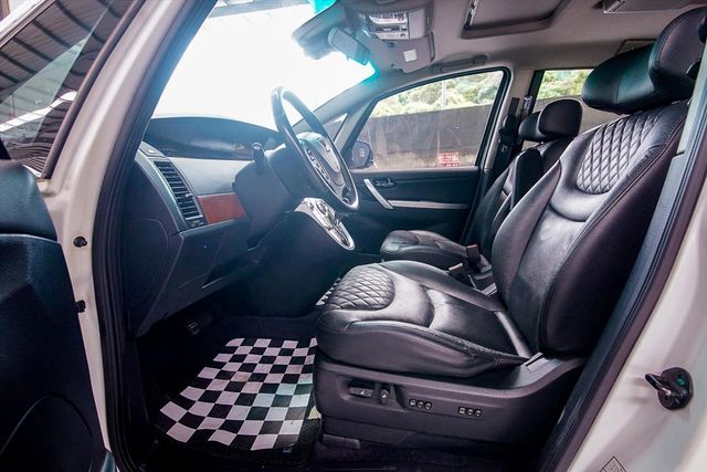富祥汽車 頂級旗艦七人座MPV  第11張相片