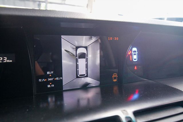 富祥汽車 頂級旗艦七人座MPV  第16張相片