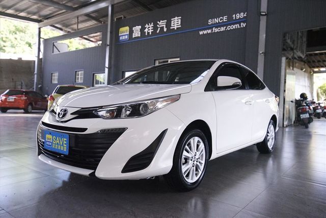 富祥汽車 循跡防滑 胎壓偵測 感應頭燈  第1張相片