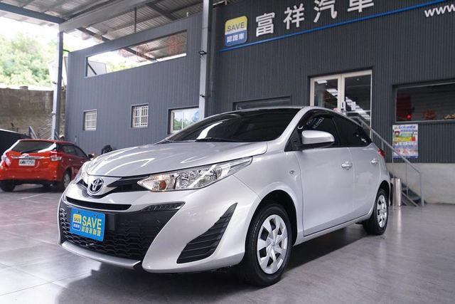 富祥汽車 原廠保固中 循跡防滑  第1張相片