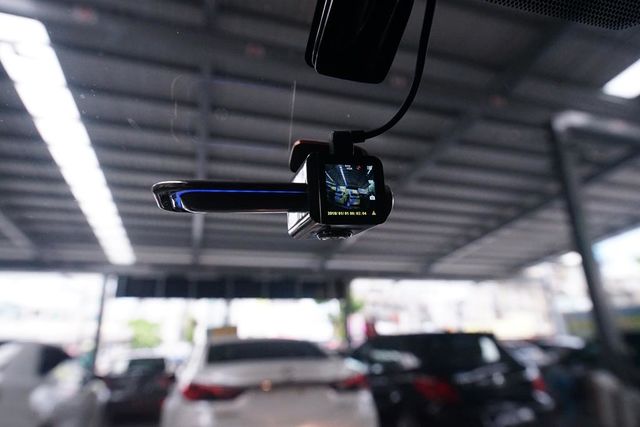 富祥汽車 原廠保固中 循跡防滑  第7張相片