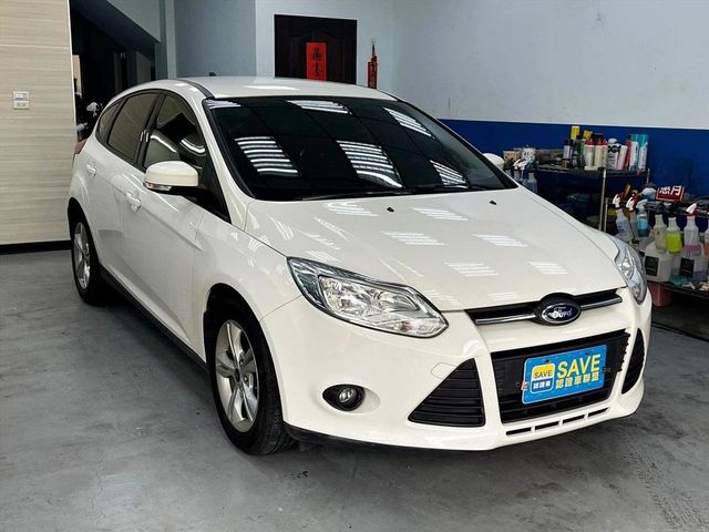 FORD FOCUS  第2張相片