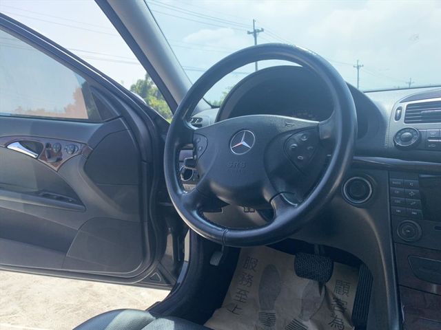 BENZ E200K  第3張相片