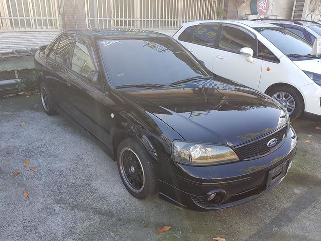 FORD TIERRA  第1張相片