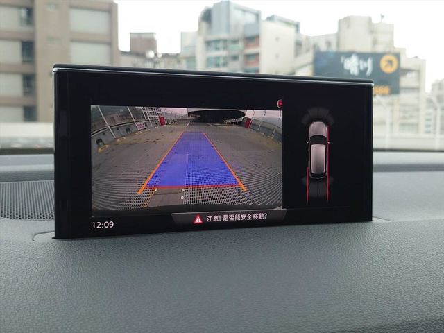 AUDI Q7  第3張相片