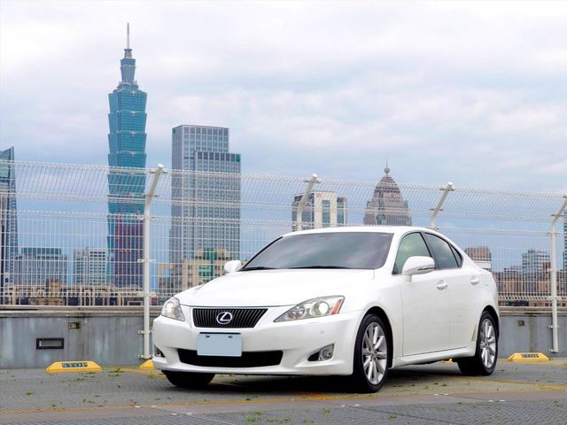 LEXUS IS250  第1張相片