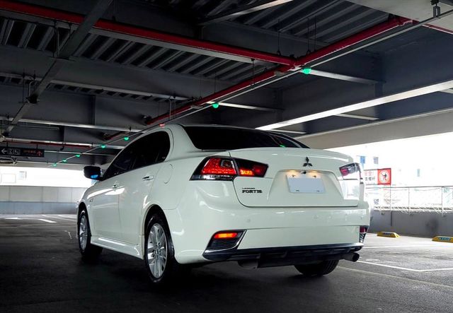 MITSUBISHI FORTIS  第2張相片