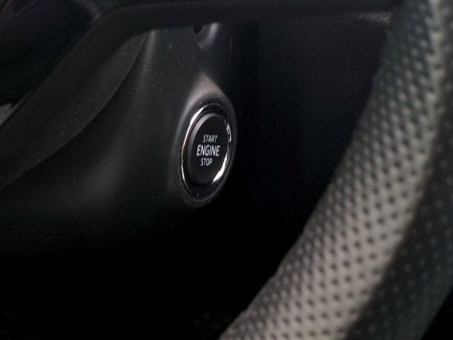 SKODA FABIA  第4張相片