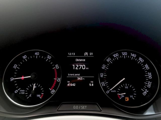 SKODA FABIA  第5張相片