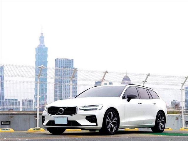 VOLVO V60  第1張相片