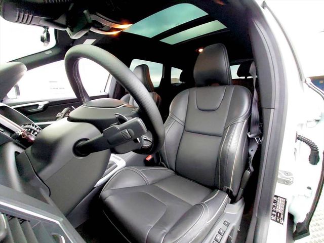 VOLVO XC60  第7張相片