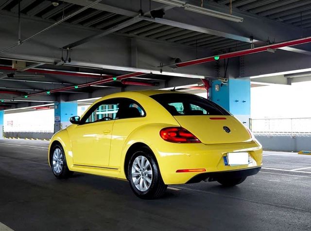VOLKSWAGEN BEETLE  第2張相片