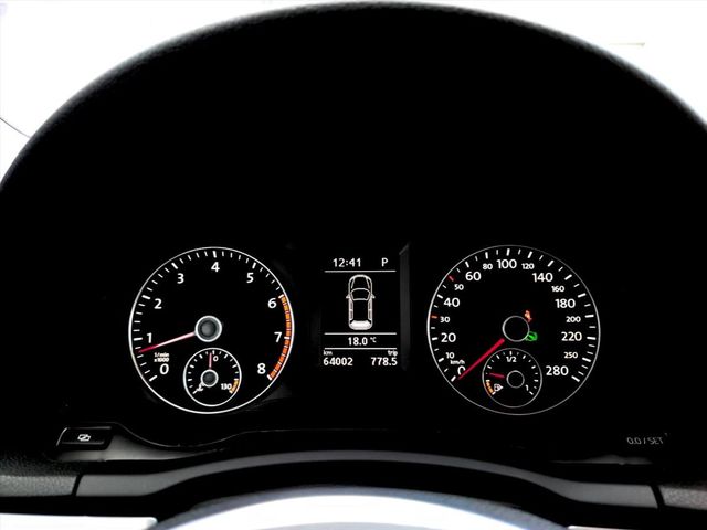 VOLKSWAGEN SCIROCCO  第4張相片