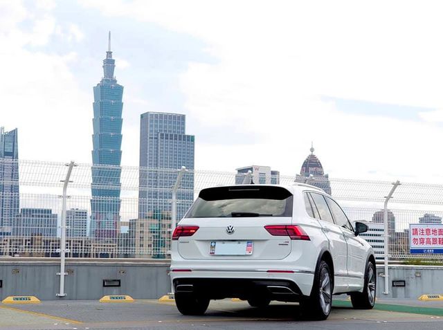 VOLKSWAGEN TIGUAN  第2張相片