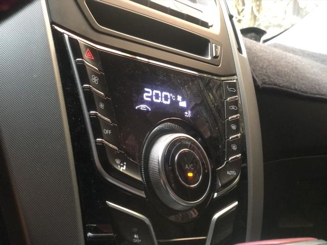 2015 U6 TURBO 旗艦型  第7張相片