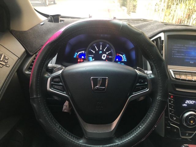 2015 U6 TURBO 旗艦型  第9張相片