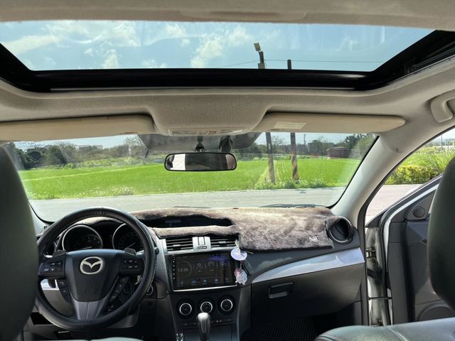 2012 MAZDA3 白色2.0  第8張相片