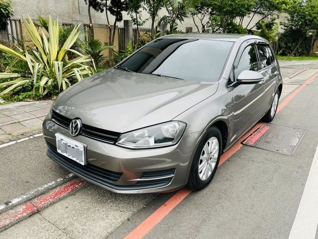 2013 golf 1.2 灰  第1張相片