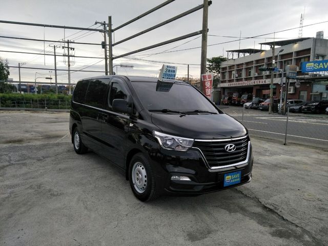 HYUNDAI STAREX  第4張相片