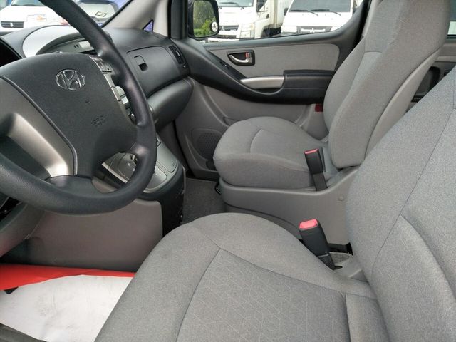 HYUNDAI STAREX  第9張相片