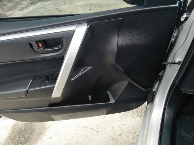 TOYOTA ALTIS  第13張相片