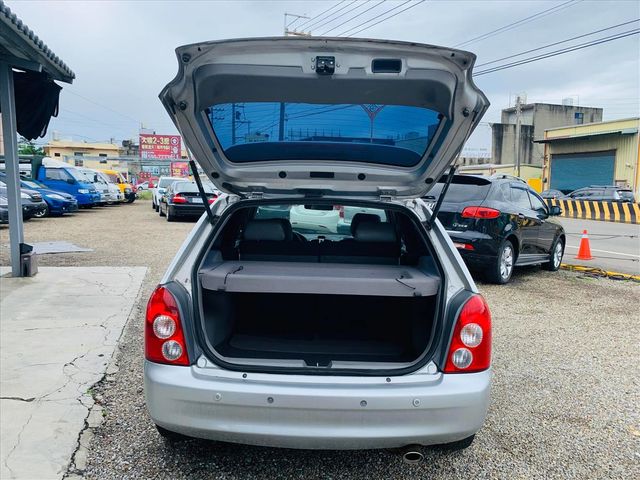 2005年 Ford Life  第8張相片