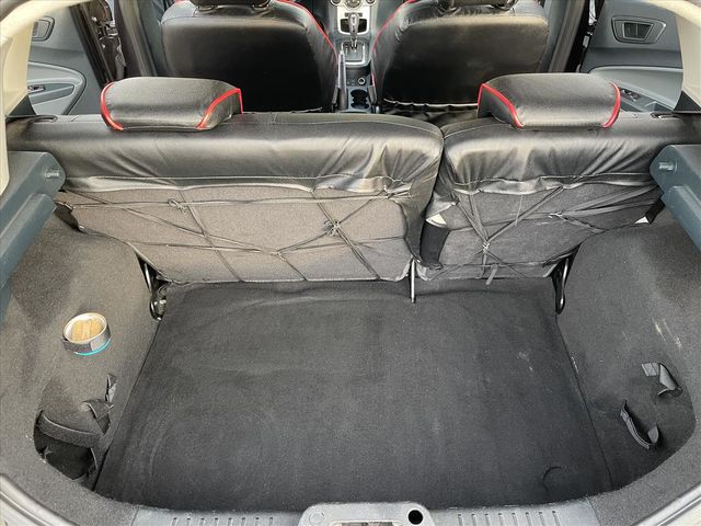 FORD FIESTA  第7張相片