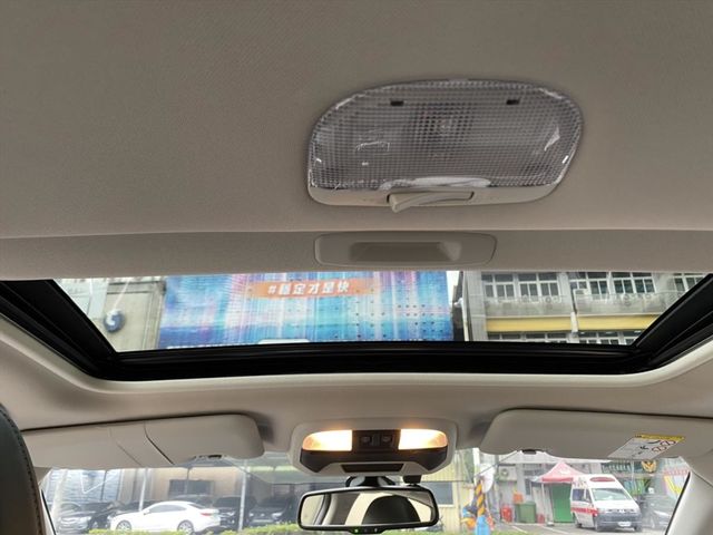 SUBARU IMPREZA  第6張相片