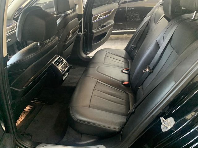 BMW 730D  第6張相片