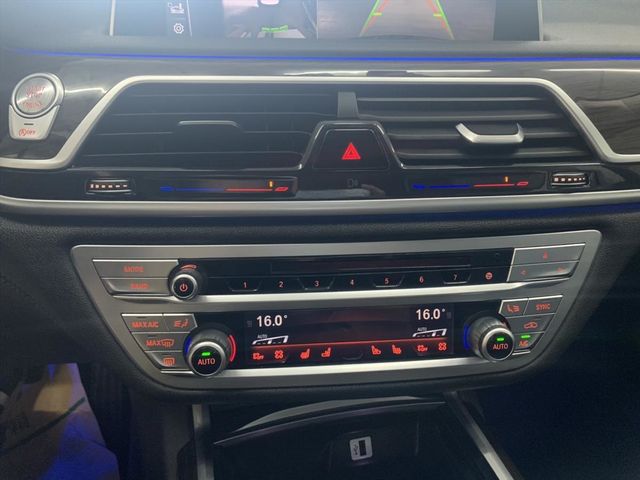 BMW 730D  第15張相片