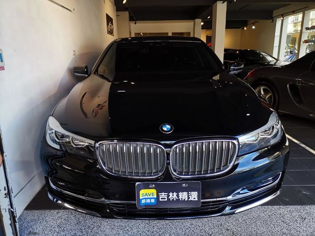 16年 總代理 750Li Luxury  第2張相片