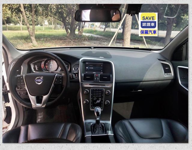 VOLVO XC60  第5張相片