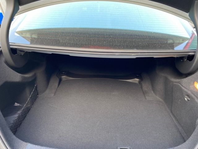 可視訊賞車。C200K。總代理，原廠保養。原版件，認證車。六安、循跡、定速。機械增壓，內裝、外觀漂亮，車況優！可全額貸款  第12張相片
