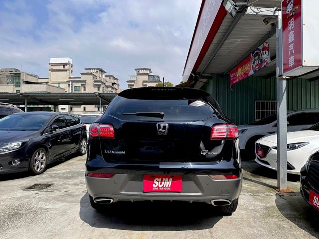 歡迎視訊賞車。原鈑件，認證車。IKEY、天窗、電尾門、電動椅、電子式手煞車、智慧觸控面板。內裝、外觀漂亮，車況優！可全貸  第5張相片