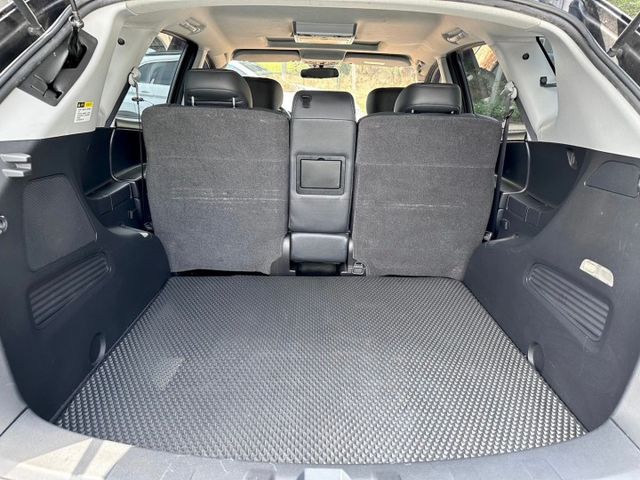 歡迎視訊賞車。原鈑件，認證車。IKEY、天窗、電尾門、電動椅、電子式手煞車、智慧觸控面板。內裝、外觀漂亮，車況優！可全貸  第12張相片