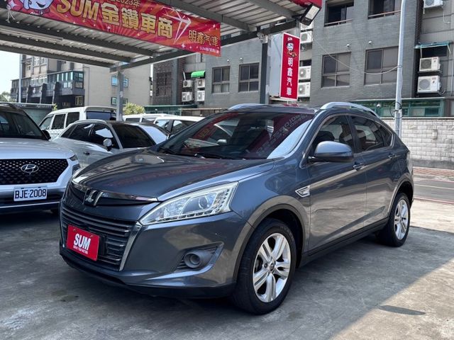 歡迎視訊賞車。原鈑件，認證車。時尚型，恆溫、循跡防滑、胎壓偵測。內、外漂亮，車況優！可全額貸款  第1張相片
