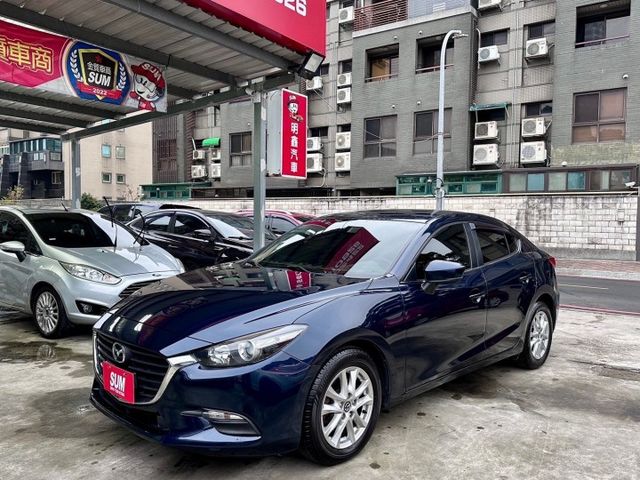 歡迎視訊賞車。小改款，IKEY、六安、定速、恆溫、螢幕、倒車顯影、前霧燈。內裝、外觀漂亮，車況優！實車實價，可全額貸款！  第1張相片