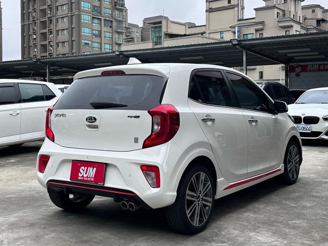 歡迎視訊賞車。GT-LINE ，IKEY，恆溫，定速，光感應自動頭燈，七具安全氣囊，認證車  第11張相片
