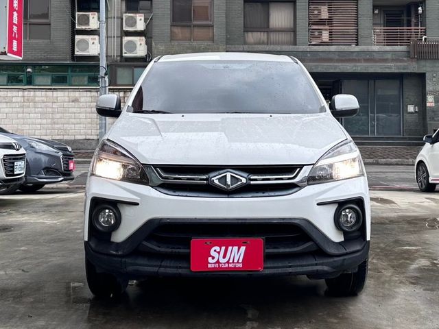 歡迎視訊賞車。原鈑件，認證車。精緻型，定速、後座出風口、鋁圈、胎壓偵測、電動折疊後視鏡、循跡防滑、光感應頭燈。可全額貸款  第2張相片