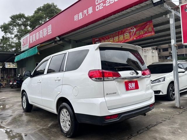 歡迎視訊賞車。原鈑件，認證車。精緻型，定速、後座出風口、鋁圈、胎壓偵測、電動折疊後視鏡、循跡防滑、光感應頭燈。可全額貸款  第6張相片