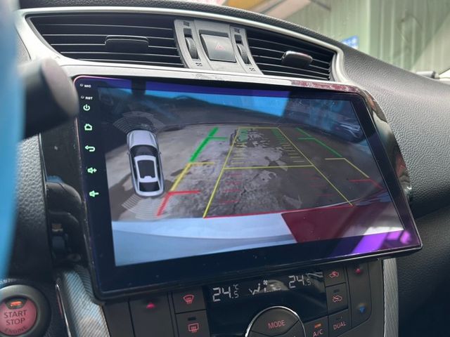 歡迎視訊賞車。Aero豪華版，IKEY、分區溫控空調、倒車顯影、定速、空力套件、方向盤快控鍵、胎壓偵測。原鈑件，可全額貸  第12張相片