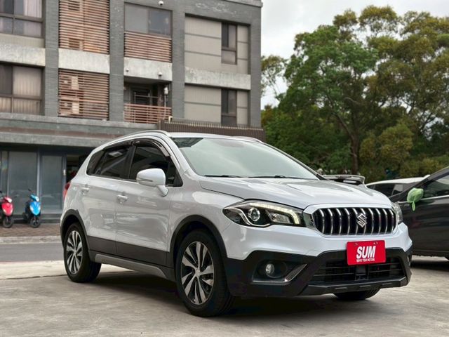 歡迎視訊賞車。渦輪增壓引擎的跨界休旅。ACC、AEB、定速、循跡防滑、斜坡起步輔助、七安、免鑰匙、分區溫控、LED頭燈  第3張相片